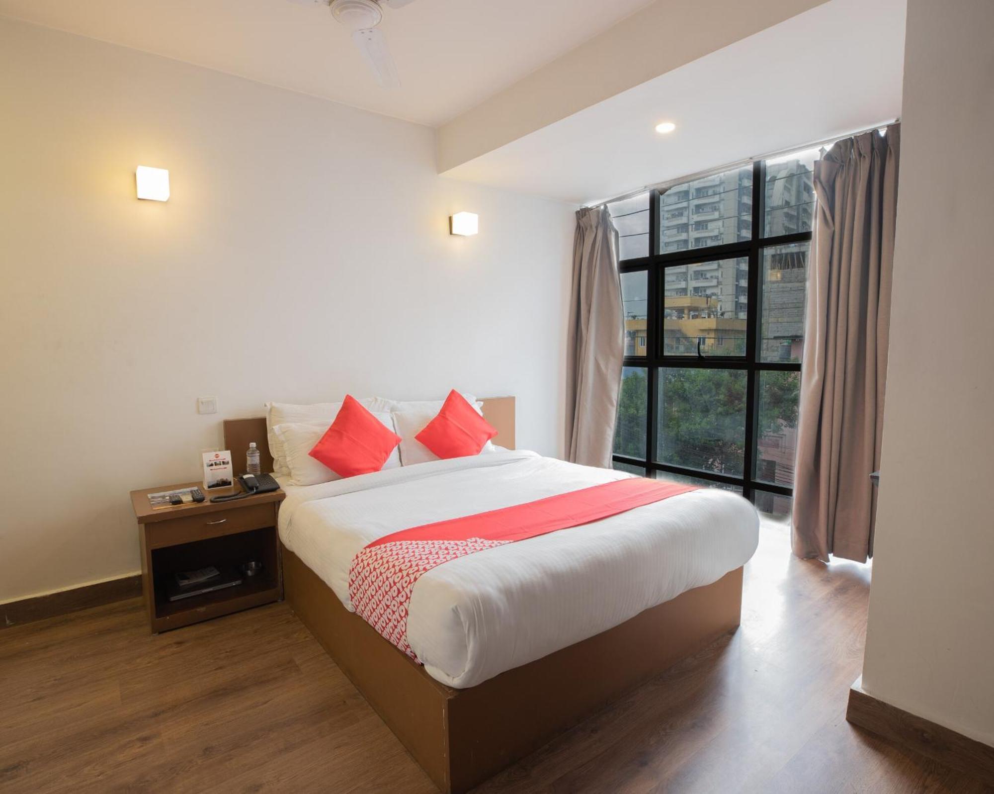 OYO 123 Hotel Prince Plaza Kathmandu Exterior foto